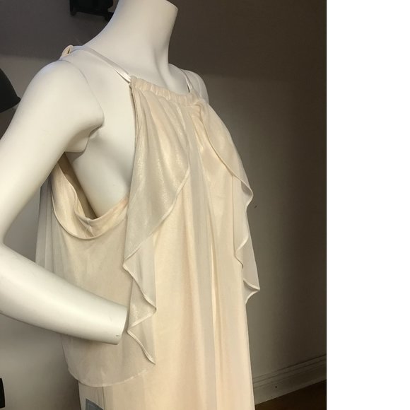 NWT Le Chateau PLUS SIZE Sheer Sparkly Chiffon Cold Shoulder Cut Out Ivory dress - Picture 4 of 6